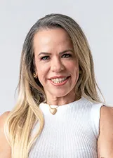 DANIELA LOIOLA MENEZES